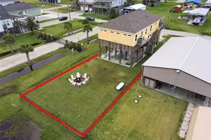 858 S East Rd, Crystal Beach, TX 77650 - Photo 7