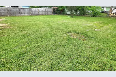 3502 Magnolia Avenue, Texas City, TX 77590 - Photo 15