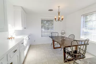 1205 Felder Street, Navasota, TX 77868 - Photo 9