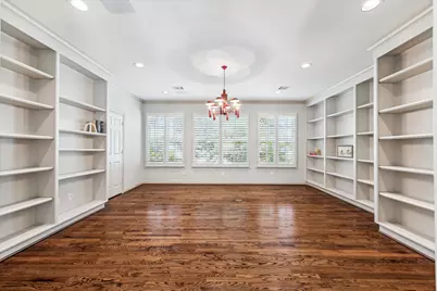 1 Exbury Way, Houston, TX 77056 - Photo 23