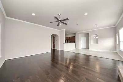 4002 Broadmoor Drive, Mont Belvieu, TX 77523 - Photo 13