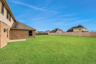 4002 Broadmoor Dr, Mont Belvieu, TX 77523 - Photo 43