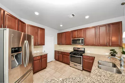 25118 Squire Knoll Street, Katy, TX 77493 - Photo 13