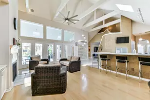 102 Del Mar St, Kemah, TX 77565 - Photo 13