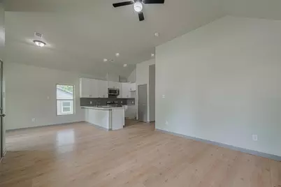 1909 Oregon Street, Baytown, TX 77520 - Photo 9