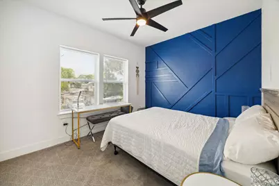 5021 Creekmont Drive, Houston, TX 77091 - Photo 13