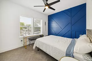 5021 Creekmont Dr, Houston, TX 77091 - Photo 13