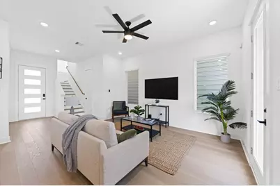 5812 Highland Sky Lane, Houston, TX 77091 - Photo 9