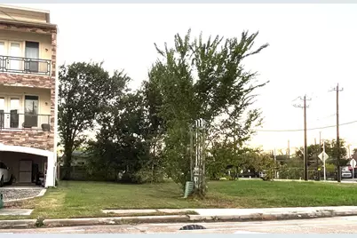 1811 Elysian Street, Houston, TX 77026 - Photo 7