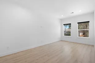 346 Camden Hills W, Montgomery, TX 77356 - Photo 35