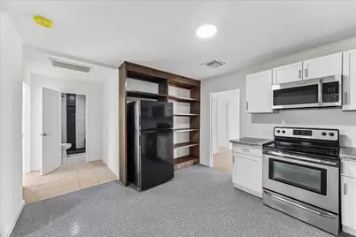 9713 Richcroft Street, Houston, TX 77029 - Photo 5