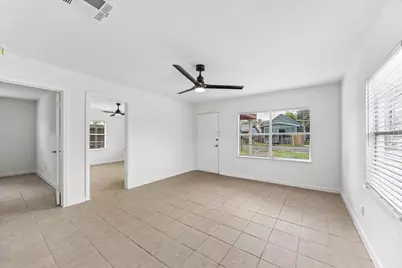 9713 Richcroft Street, Houston, TX 77029 - Photo 3