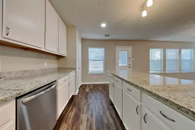 19210 Doves Landing Avenue, Tomball, TX 77375 - Photo 7