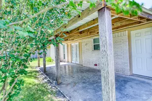 607 Rosewood Dr, Victoria, TX 77901 - Photo 35