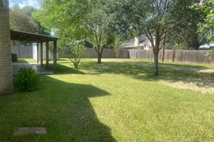 607 Rosewood Dr, Victoria, TX 77901 - Photo 37