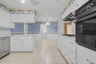 2310 Creekdale Dr, Houston, TX 77068 - Photo 9
