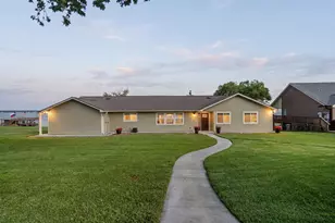 292 Old Post Rd S, Livingston, TX 77351 - Photo 7