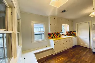 2223 Oxford St, Houston, TX 77008 - Photo 5