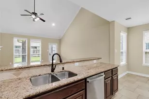 25314 Pineglen Terrace Dr, Spring, TX 77389 - Photo 11