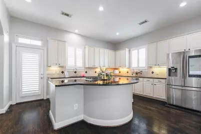 12 Versante Court, Houston, TX 77070 - Photo 3