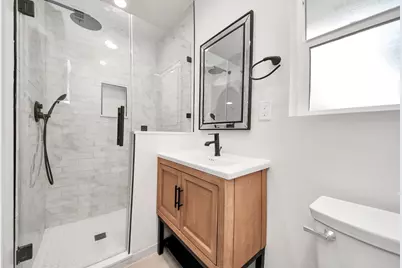 9261 Autauga Street, Houston, TX 77080 - Photo 19