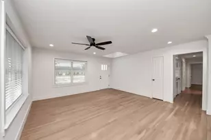 9261 Autauga St, Houston, TX 77080 - Photo 5