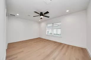 9261 Autauga St, Houston, TX 77080 - Photo 15