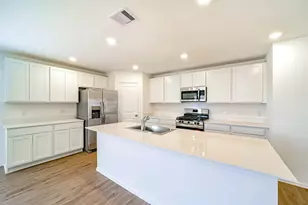 5227 Sunvalley Bend Dr, Katy, TX 77493 - Photo 9