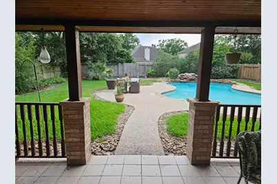 19227 Royal Isle Drive, Tomball, TX 77375 - Photo 5