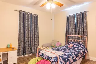 302 Oak Ln, Village Mills, TX 77663 - Photo 7