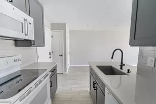 13151 Walden Rd, Montgomery, TX 77356 - Photo 9