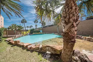 9520 Seawall Blvd, Galveston, TX 77554 - Photo 25