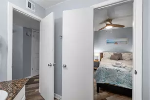 9520 Seawall Blvd, Galveston, TX 77554 - Photo 19