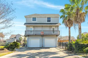 1319 Coral Way, Tiki Island, TX 77554 - Photo 29