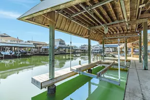 1319 Coral Way, Tiki Island, TX 77554 - Photo 25