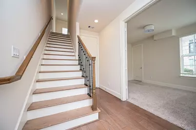 9546 London Bridge Station Station, Houston, TX 77045 - Photo 11