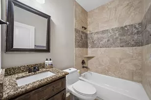 6128 Shelburne St, Houston, TX 77396 - Photo 11