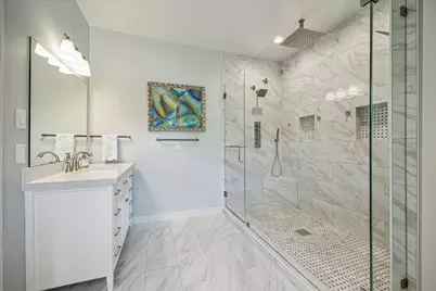 230 E 25th Street, Houston, TX 77008 - Photo 29