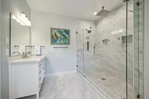 230 E 25th St, Houston, TX 77008 - Photo 29