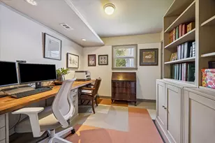 230 E 25th St, Houston, TX 77008 - Photo 37