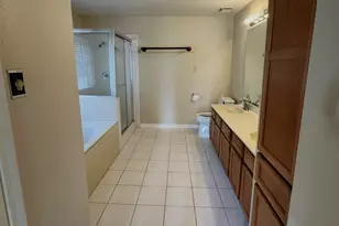 9115 Kindlewood Dr, Houston, TX 77099 - Photo 7