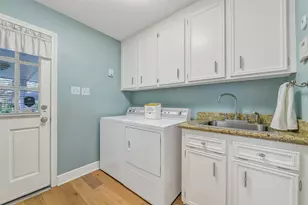 1909 Hunt Dr, Friendswood, TX 77546 - Photo 13