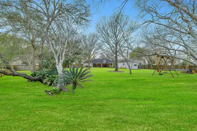 1909 Hunt Drive, Friendswood, TX 77546 - Photo 27