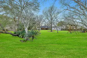 1909 Hunt Dr, Friendswood, TX 77546 - Photo 27