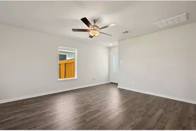 10410 Red Cardinal Drive Drive, Cleveland, TX 77328 - Photo 3