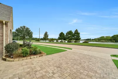 22 Cottage Glen Lane, Fulshear, TX 77441 - Photo 3