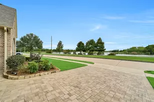 22 Cottage Glen Ln, Fulshear, TX 77441 - Photo 3