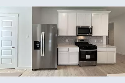 31727 Margaret Woods Lane, Fulshear, TX 77441 - Photo 9
