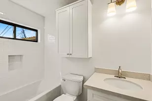 1220 Wycliffe Dr, Houston, TX 77043 - Photo 17