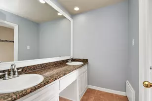 11730 Zarroll Dr, Houston, TX 77099 - Photo 23